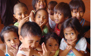 フィリピンの子どもたち